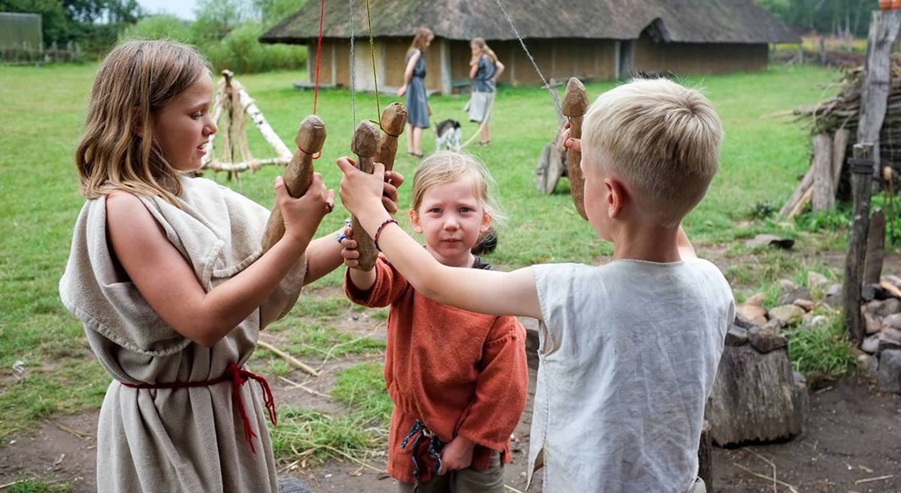 Børn på Hvolris Jernalder